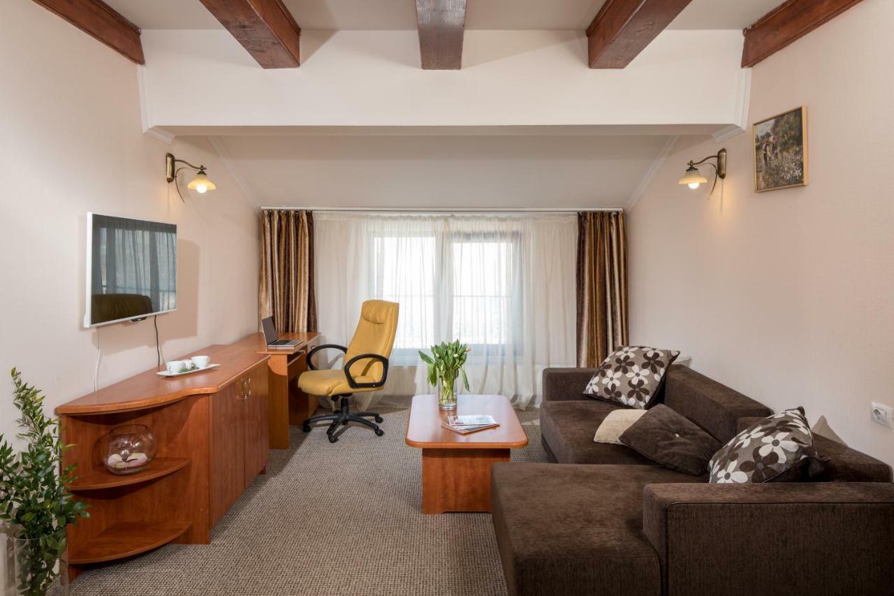 Hotel Rozmarin Predeal Luaran gambar