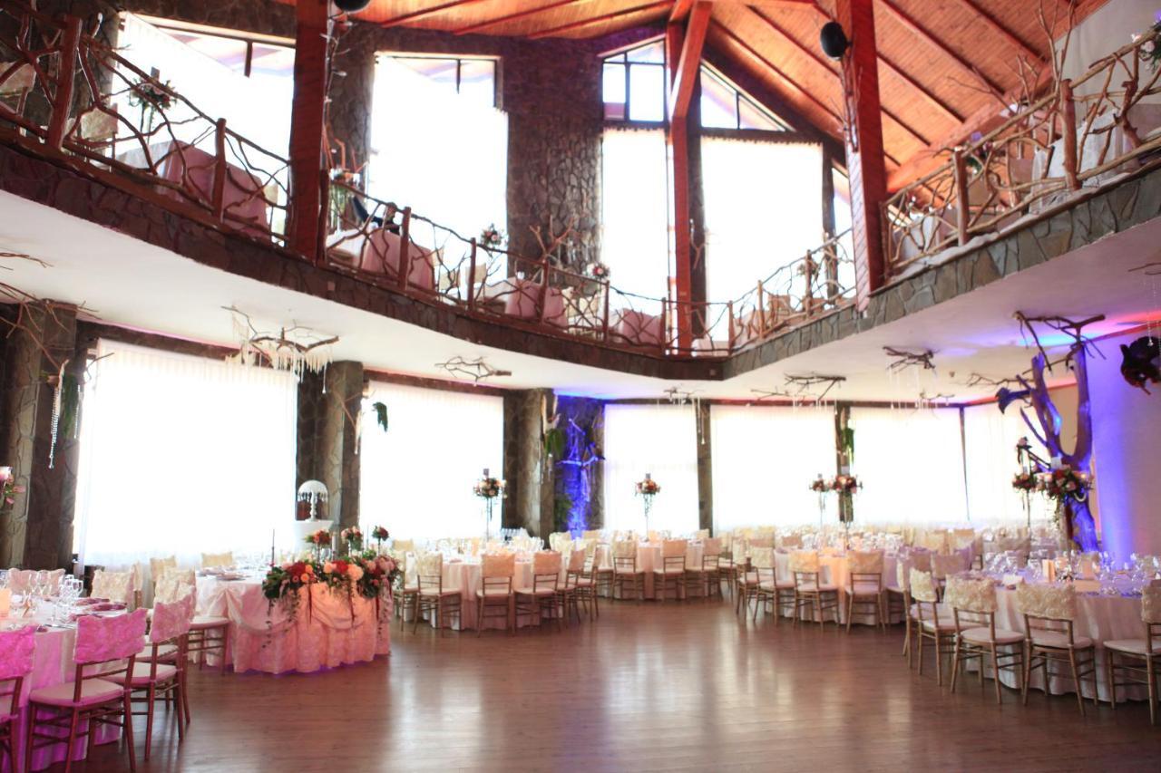 Hotel Rozmarin Predeal Luaran gambar